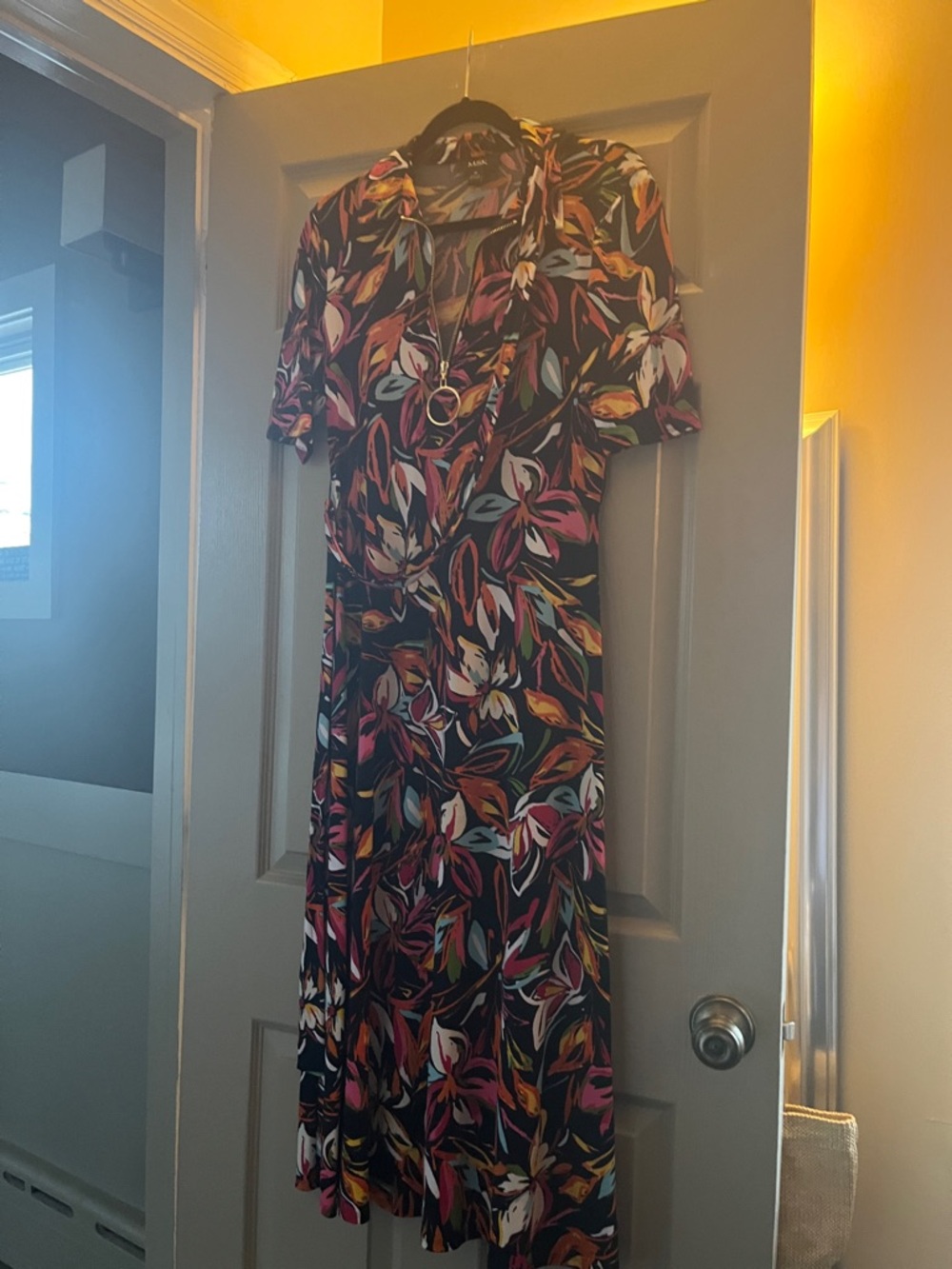 Floral Print Short-Sleeve Midi Dress - Black Multi